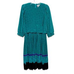 VTG REO Originals Dress Ilgwu Union Made USA Retro Paisley Pleated Office Boho